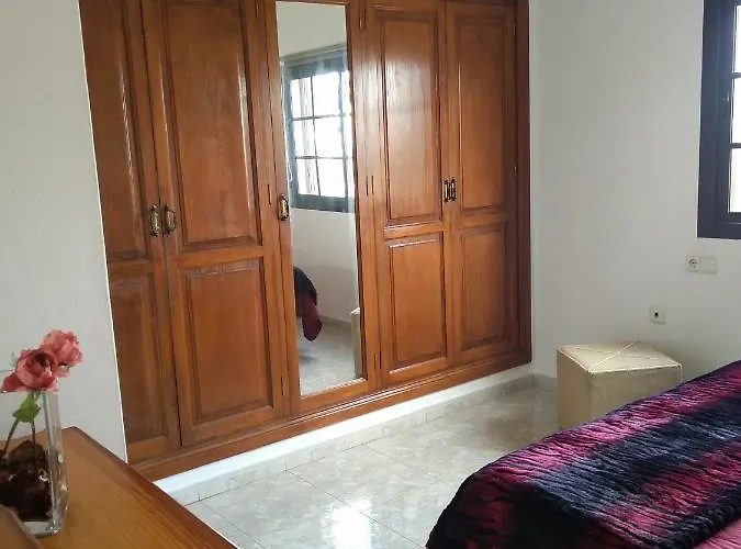 Casa de Férias Adosado Cerca Del Mar Playa Honda (Lanzarote)