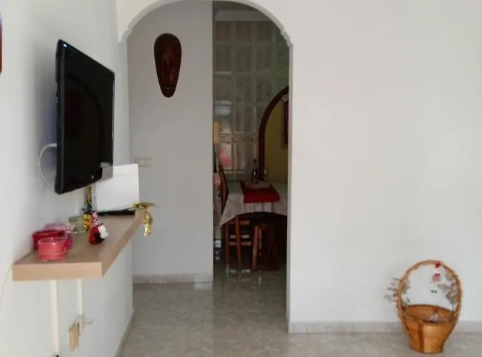 Casa de Férias Adosado Cerca Del Mar Playa Honda (Lanzarote)